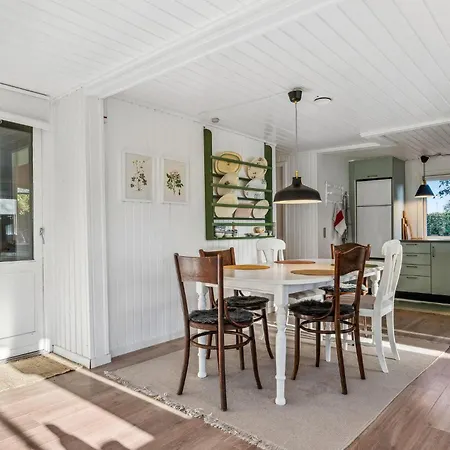 펜션 3 Bedroom In