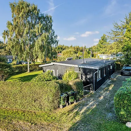 3 Bedroom In *